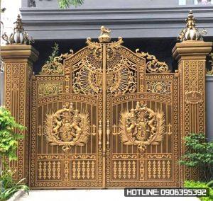 Mẫu cổng nhôm đúc Buckingham